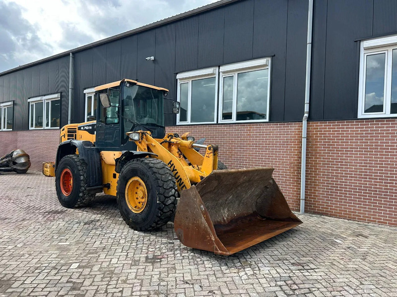 Hyundai HL 740-9A - Cargadora de ruedas: foto 3 Hyundai HL 740-9A - Cargadora de ruedas: foto 3