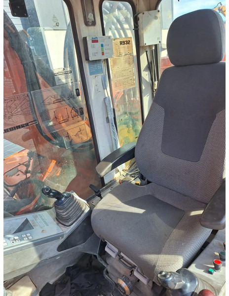 Excavadora de cadenas Liebherr R932: foto 8