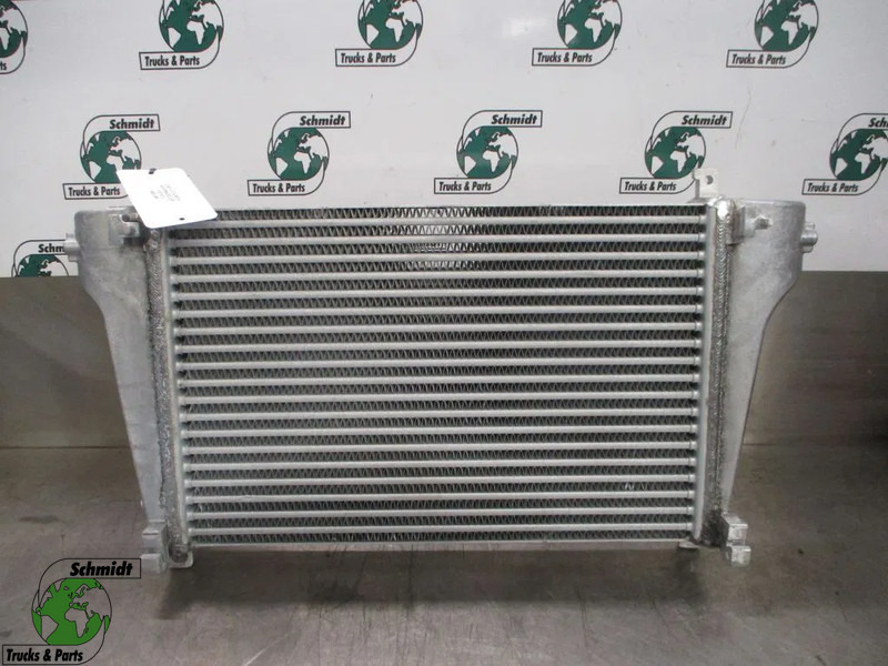 DAF 1707613 INTERKOELER DAF LF PX5 PX7 EURO 6 NIEUW! - Intercooler para Camión: foto 1 DAF 1707613 INTERKOELER DAF LF PX5 PX7 EURO 6 NIEUW! - Intercooler para Camión: foto 1