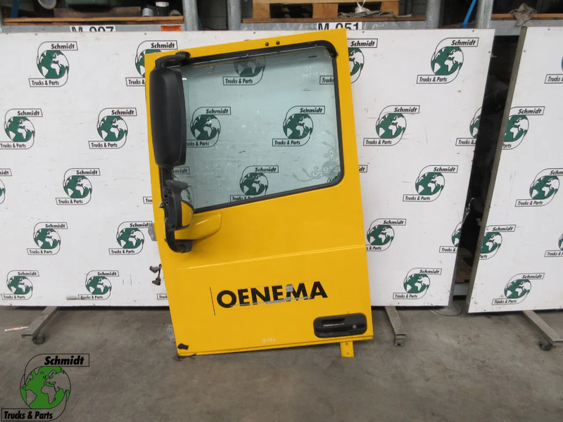 DAF 1881862 DEUR LINKS DAF XF 480 EURO 6 MODEL 2021 WIT - Puerta y piezas para Camión: foto 1 DAF 1881862 DEUR LINKS DAF XF 480 EURO 6 MODEL 2021 WIT - Puerta y piezas para Camión: foto 1