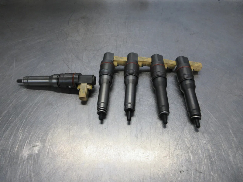 DAF 2005596 INJECTOR DAF MX 13 U2 460 PK EURO 6 5X OPVOORRAAD - Filtro de combustible para Camión: foto 2 DAF 2005596 INJECTOR DAF MX 13 U2 460 PK EURO 6 5X OPVOORRAAD - Filtro de combustible para Camión: foto 2