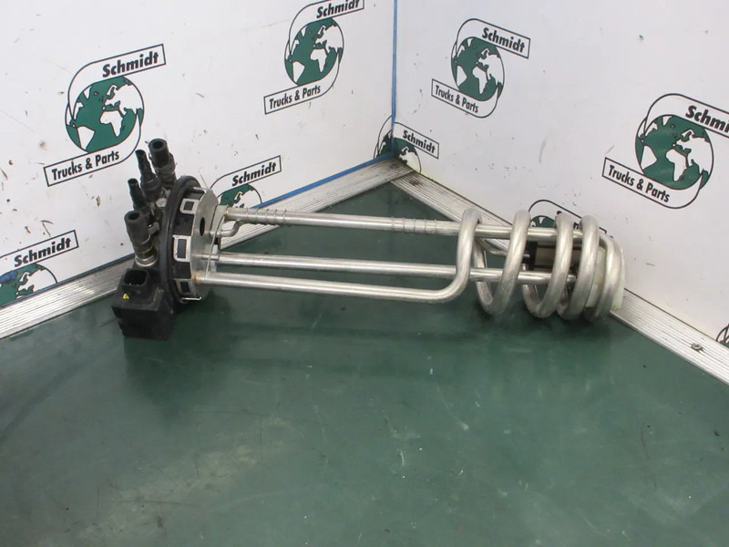 DAF 2386456 // 2134681 AD BLUE AANZUIG SYSTEEM DAF 450 EURO 6 - Sistema de combustible para Camión: foto 3 DAF 2386456 // 2134681 AD BLUE AANZUIG SYSTEEM DAF 450 EURO 6 - Sistema de combustible para Camión: foto 3