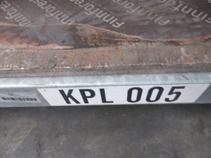 DAF CF 400 RADIATEUR 1940148 EURO 6 - Radiador para Camión: foto 4 DAF CF 400 RADIATEUR 1940148 EURO 6 - Radiador para Camión: foto 4