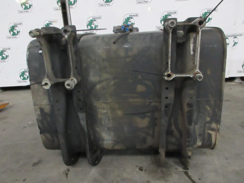 MAN 81.12201-5554 // 81.12201-5814 //400 LITER STAAL TANK 41.460 EURO 6 - Depósito de combustible para Camión: foto 3 MAN 81.12201-5554 // 81.12201-5814 //400 LITER STAAL TANK 41.460 EURO 6 - Depósito de combustible para Camión: foto 3