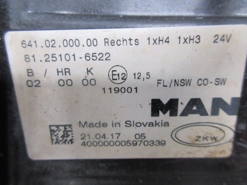 MAN 81.25101-6522 // 81.25101- 6798 // MISLAMP MAN TGS EURO 6 - Faro antiniebla para Camión: foto 5 MAN 81.25101-6522 // 81.25101- 6798 // MISLAMP MAN TGS EURO 6 - Faro antiniebla para Camión: foto 5