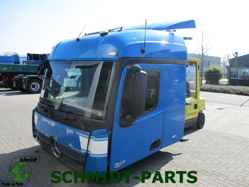 Mercedes-Benz Actros Mp4 Cabine - Cabina e interior para Camión: foto 1 Mercedes-Benz Actros Mp4 Cabine - Cabina e interior para Camión: foto 1