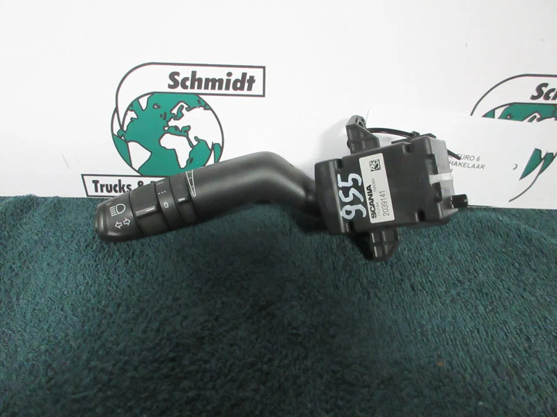 Scania 2039141 KOLOM SCHAKELAAR SCANIA S 450 EURO 6 NGS - Sistema eléctrico para Camión: foto 2 Scania 2039141 KOLOM SCHAKELAAR SCANIA S 450 EURO 6 NGS - Sistema eléctrico para Camión: foto 2