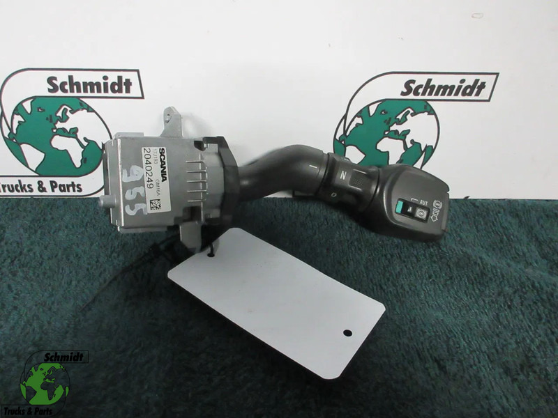 Scania 2040249 KOLOM SCHAKELAAR SCANIA S 450 EURO 6 NGS - Sistema eléctrico para Camión: foto 1 Scania 2040249 KOLOM SCHAKELAAR SCANIA S 450 EURO 6 NGS - Sistema eléctrico para Camión: foto 1