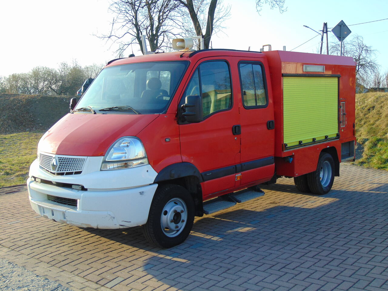 RENAULT Mascott 3,0DXi 160 GIMAEX - Camión de bomberos: foto 1 RENAULT Mascott 3,0DXi 160 GIMAEX - Camión de bomberos: foto 1