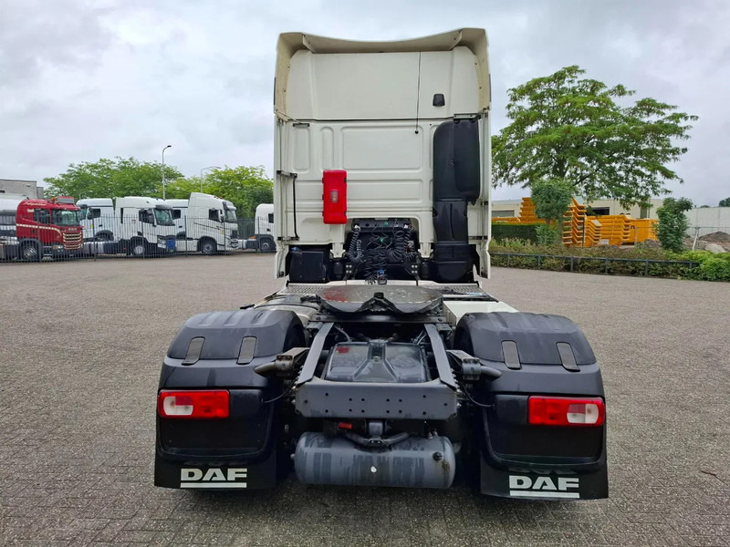 DAF XF106-460 / DEB / TUV:20-01-2026 / 753438 KM / FRIDGE / ACC / LWDS / GEN2 V2 TACHO / ALCOA / AUTOMATIC / EURO-6 / 2017 - Cabeza tractora: foto 4 DAF XF106-460 / DEB / TUV:20-01-2026 / 753438 KM / FRIDGE / ACC / LWDS / GEN2 V2 TACHO / ALCOA / AUTOMATIC / EURO-6 / 2017 - Cabeza tractora: foto 4