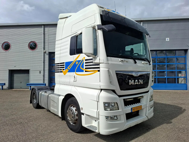 MAN TGX 18.440 / NL TRUCK / TUV:20-02-2026 / DOUBLE TANK / NAVI / FRIDGE / MICROWAVE / ACC / LWDS / AUTOMATIC / EURO-6 / 2016 - Cabeza tractora: foto 2 MAN TGX 18.440 / NL TRUCK / TUV:20-02-2026 / DOUBLE TANK / NAVI / FRIDGE / MICROWAVE / ACC / LWDS / AUTOMATIC / EURO-6 / 2016 - Cabeza tractora: foto 2