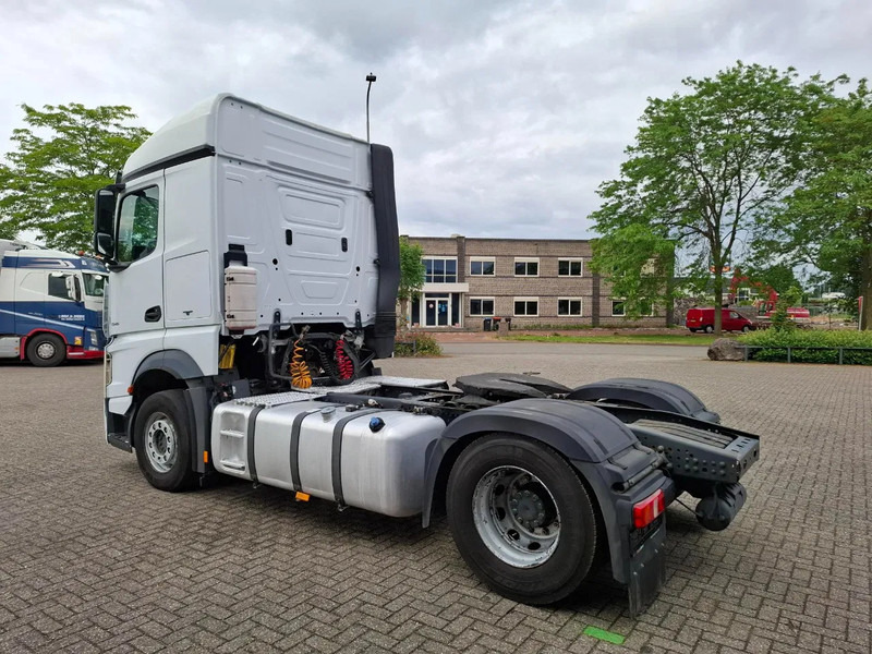 Mercedes-Benz Actros 1945 / DOUBLE TANK / ONLY:508736 KM / 2XBED / FRIDGE / AUTOMATIC / EURO-6 / 2015 - Cabeza tractora: foto 3 Mercedes-Benz Actros 1945 / DOUBLE TANK / ONLY:508736 KM / 2XBED / FRIDGE / AUTOMATIC / EURO-6 / 2015 - Cabeza tractora: foto 3