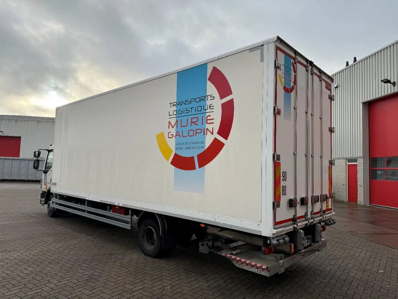 DAF LF210 / NICE CLEAN CLOSED BOX / PLATFORM 1500 KG / NO KEYS / AUTOMATIC / EURO-6 / 2019 - Camión caja cerrada: foto 3 DAF LF210 / NICE CLEAN CLOSED BOX / PLATFORM 1500 KG / NO KEYS / AUTOMATIC / EURO-6 / 2019 - Camión caja cerrada: foto 3