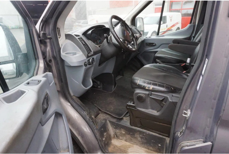 Ford Transit L4 / DOUBLE AIR REAR / ONLY:164649 KM / ENGINE IS LOOSE BUT DONT' START / MANUAL / EURO-6 / 2017 - Furgón: foto 5 Ford Transit L4 / DOUBLE AIR REAR / ONLY:164649 KM / ENGINE IS LOOSE BUT DONT' START / MANUAL / EURO-6 / 2017 - Furgón: foto 5