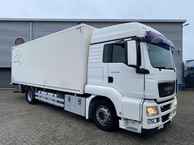 MAN TGS18.360 / HEATED BOX / FULL-AIR / PLATFORM / ONLY:392217 KM / MANUAL / EURO-4 / 2008 - Camión caja cerrada: foto 2 MAN TGS18.360 / HEATED BOX / FULL-AIR / PLATFORM / ONLY:392217 KM / MANUAL / EURO-4 / 2008 - Camión caja cerrada: foto 2