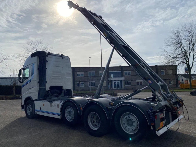 Volvo FH4-500 / 8X2 / VEB+ / DYNAMIC STEERING / FULL-AIR / 2XLIFT+LENKACHSE / TOP CONDITION / ONLY:488030KM / AUTOMATIC / EURO-6 / 201 - Camión con equipo de cable: foto 5 Volvo FH4-500 / 8X2 / VEB+ / DYNAMIC STEERING / FULL-AIR / 2XLIFT+LENKACHSE / TOP CONDITION / ONLY:488030KM / AUTOMATIC / EURO-6 / 201 - Camión con equipo de cable: foto 5