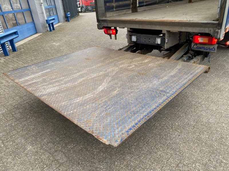 Leasing de Volvo FM11-330 / LOW KM'S:472120 KM / LWDS / FULL-AIR / NAVI / CURTAIN SAILS / PLATFORM 2500KG / AUTOMATIC / EURO-6 / 2016 Volvo FM11-330 / LOW KM'S:472120 KM / LWDS / FULL-AIR / NAVI / CURTAIN SAILS / PLATFORM 2500KG / AUTOMATIC / EURO-6 / 2016: foto 10