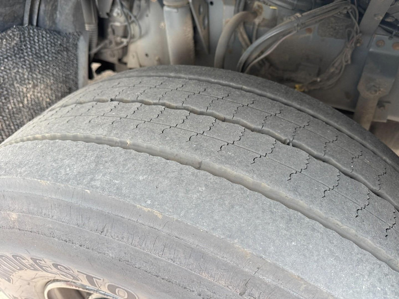 Camión grúa DAF CF410 FAQ HMF 2620, Unfall - Damaged.: foto 17 Camión grúa DAF CF410 FAQ HMF 2620, Unfall - Damaged.: foto 17