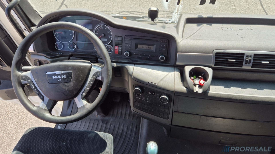 MAN TGX 18.480 4X2 BLS XLX EURO 5 - Cabeza tractora: foto 4 MAN TGX 18.480 4X2 BLS XLX EURO 5 - Cabeza tractora: foto 4