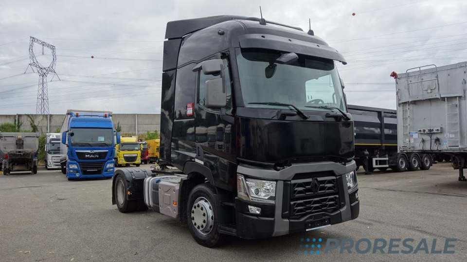 RENAULT T520 EURO 6 + Hydraulika - Cabeza tractora: foto 1 RENAULT T520 EURO 6 + Hydraulika - Cabeza tractora: foto 1