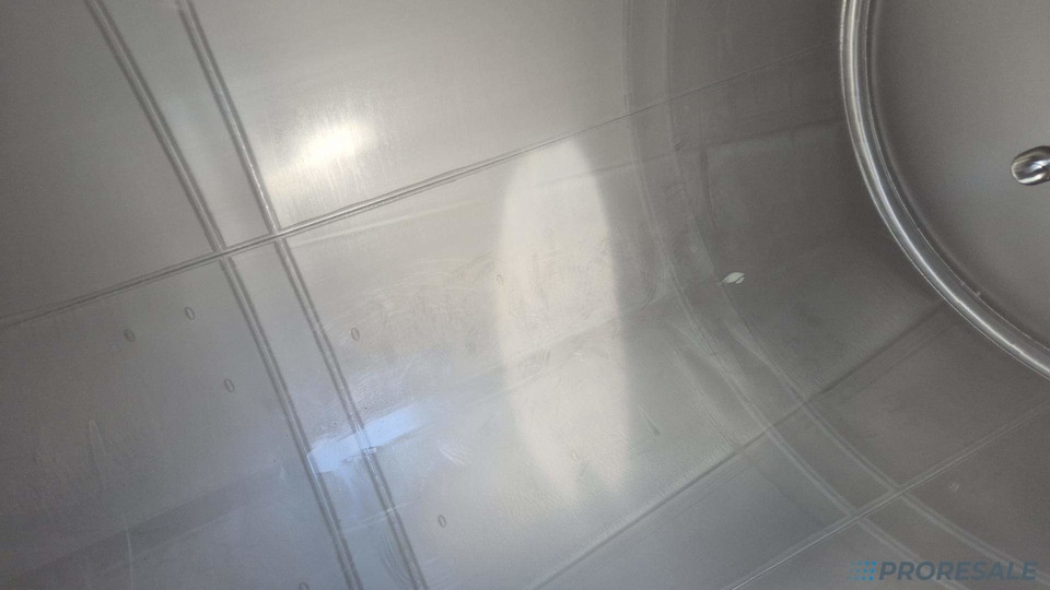 OSTATNÍ SEKA SPSTT/11C/38A1 - Potravinářská cisterna výpustná 31 m3 - 3 komory - Semirremolque cisterna: foto 5 OSTATNÍ SEKA SPSTT/11C/38A1 - Potravinářská cisterna výpustná 31 m3 - 3 komory - Semirremolque cisterna: foto 5