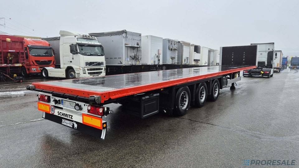 SCHMITZ CARGOBULL SPL 24/L 13.62 MB MEGA PLATO - Semirremolque plataforma/ Caja abierta: foto 4 SCHMITZ CARGOBULL SPL 24/L 13.62 MB MEGA PLATO - Semirremolque plataforma/ Caja abierta: foto 4