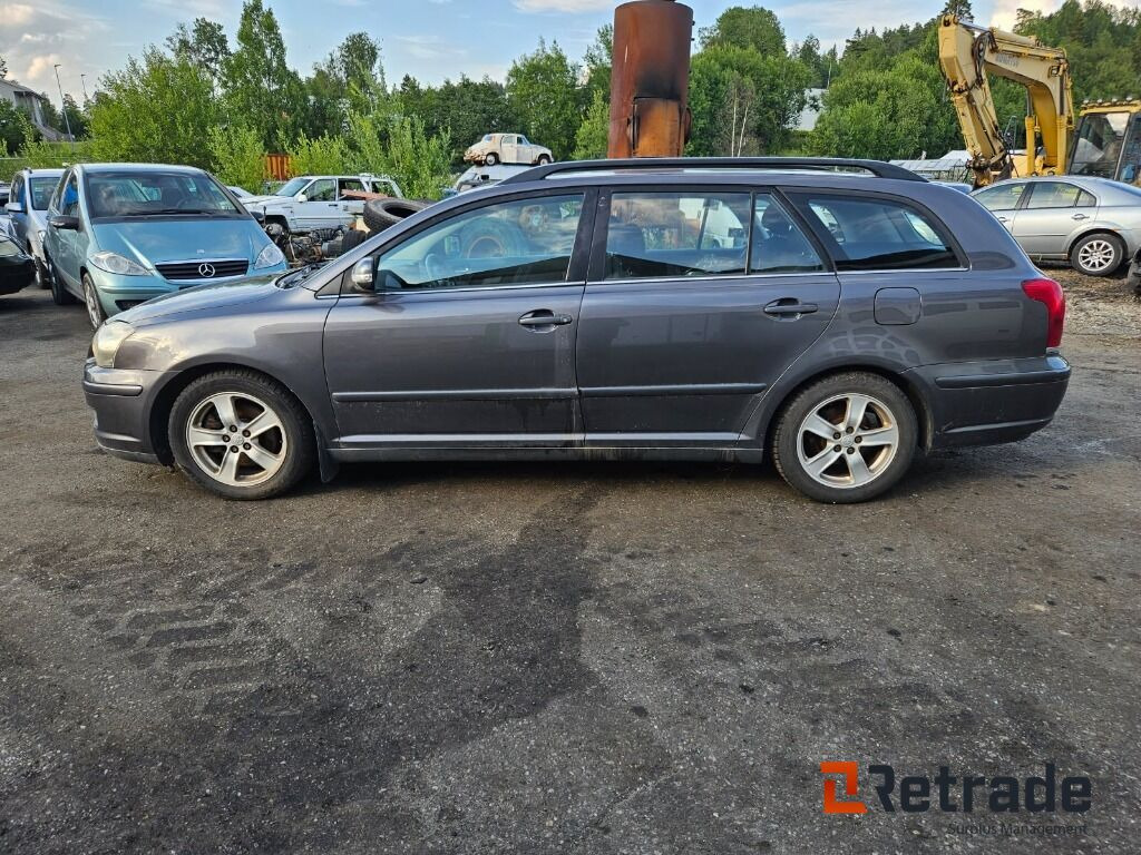 2008mod. TOYOTA AVENSIS 2,0 DIESEL - Coche: foto 5 2008mod. TOYOTA AVENSIS 2,0 DIESEL - Coche: foto 5