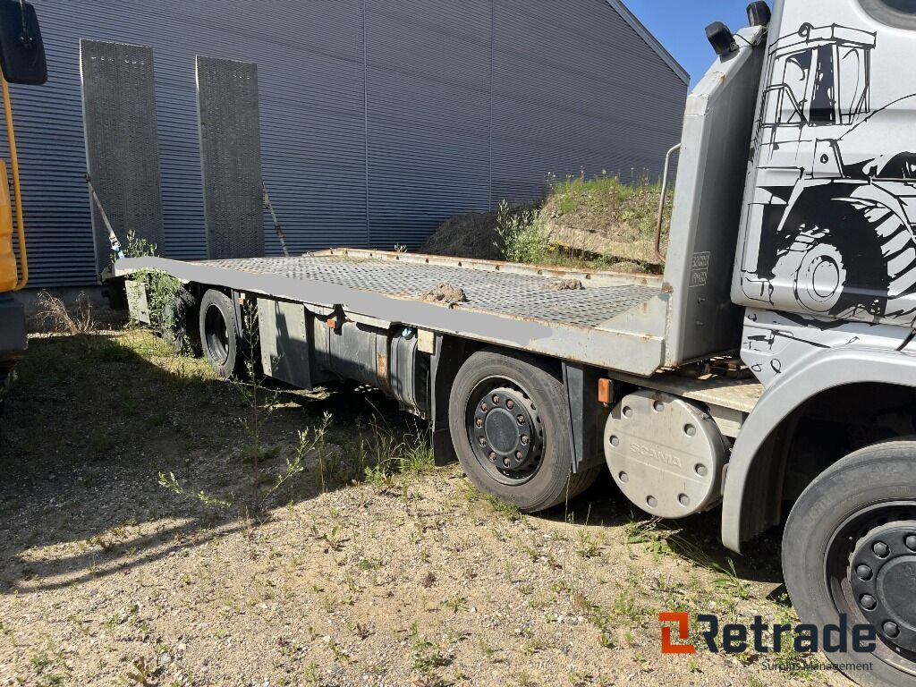 Lastbil SCANIA 8X4 Maskintransporter med Hydrauliske slidsker - Camión portavehículos: foto 5 Lastbil SCANIA 8X4 Maskintransporter med Hydrauliske slidsker - Camión portavehículos: foto 5