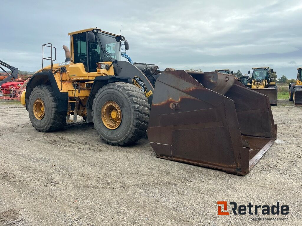 Hjul læsser VOLVO LG -250 Gummihjuls læsser - Maquinaria de construcción: foto 5 Hjul læsser VOLVO LG -250 Gummihjuls læsser - Maquinaria de construcción: foto 5