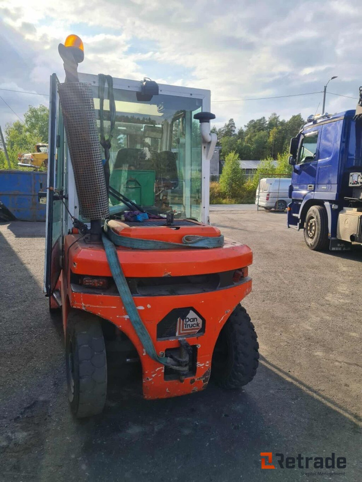 2008mod. Dantruck 4tonn - Maquinaria industrial: foto 3 2008mod. Dantruck 4tonn - Maquinaria industrial: foto 3