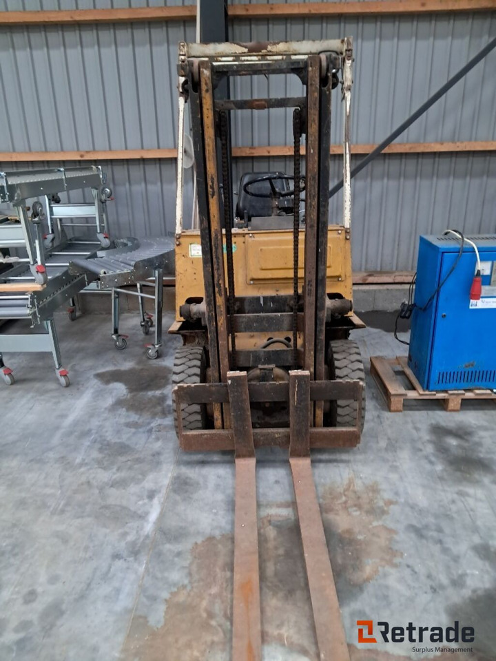 Gaffeltruck TCM FB 15 H4 - Maquinaria industrial: foto 4 Gaffeltruck TCM FB 15 H4 - Maquinaria industrial: foto 4