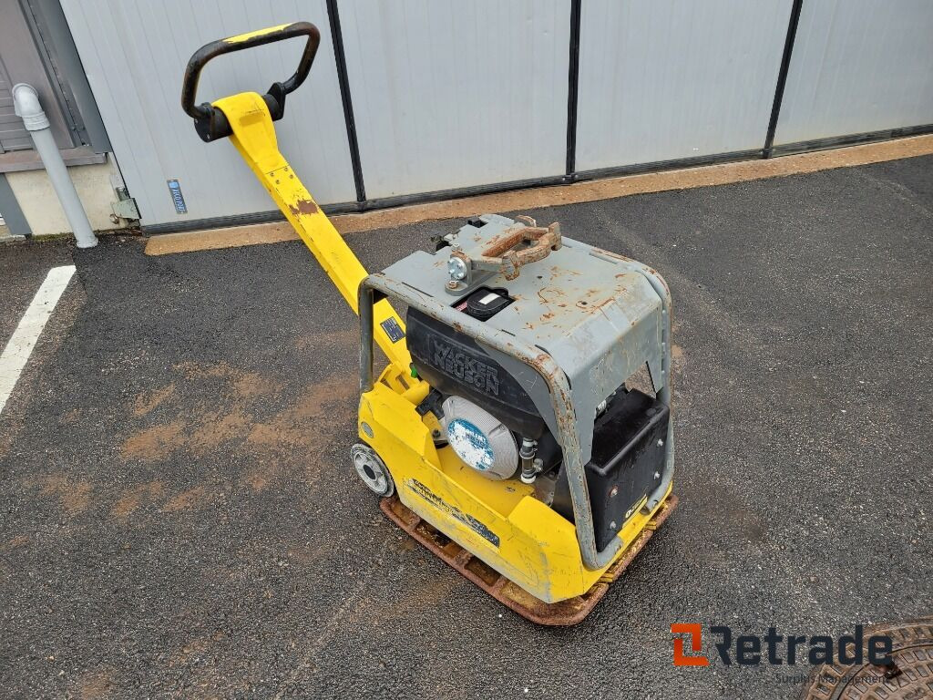 Markvibrator vibroplatta Wacker Neuson DPU3050He e-starter - Equipo de construcción: foto 3 Markvibrator vibroplatta Wacker Neuson DPU3050He e-starter - Equipo de construcción: foto 3