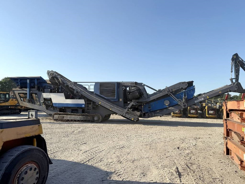 Kleemann MR130ZS EVO K024 Impact Crusher - Dutch Machine! - Trituradora móvil: foto 2 Kleemann MR130ZS EVO K024 Impact Crusher - Dutch Machine! - Trituradora móvil: foto 2