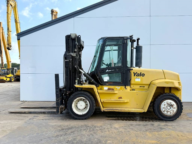 Yale GDP120DB - Triplex / Side Shift / Fork Positioners - Carretilla elevadora diésel: foto 3 Yale GDP120DB - Triplex / Side Shift / Fork Positioners - Carretilla elevadora diésel: foto 3