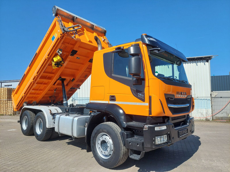 Iveco AT260XZ/HR - Camión volquete: foto 4 Iveco AT260XZ/HR - Camión volquete: foto 4