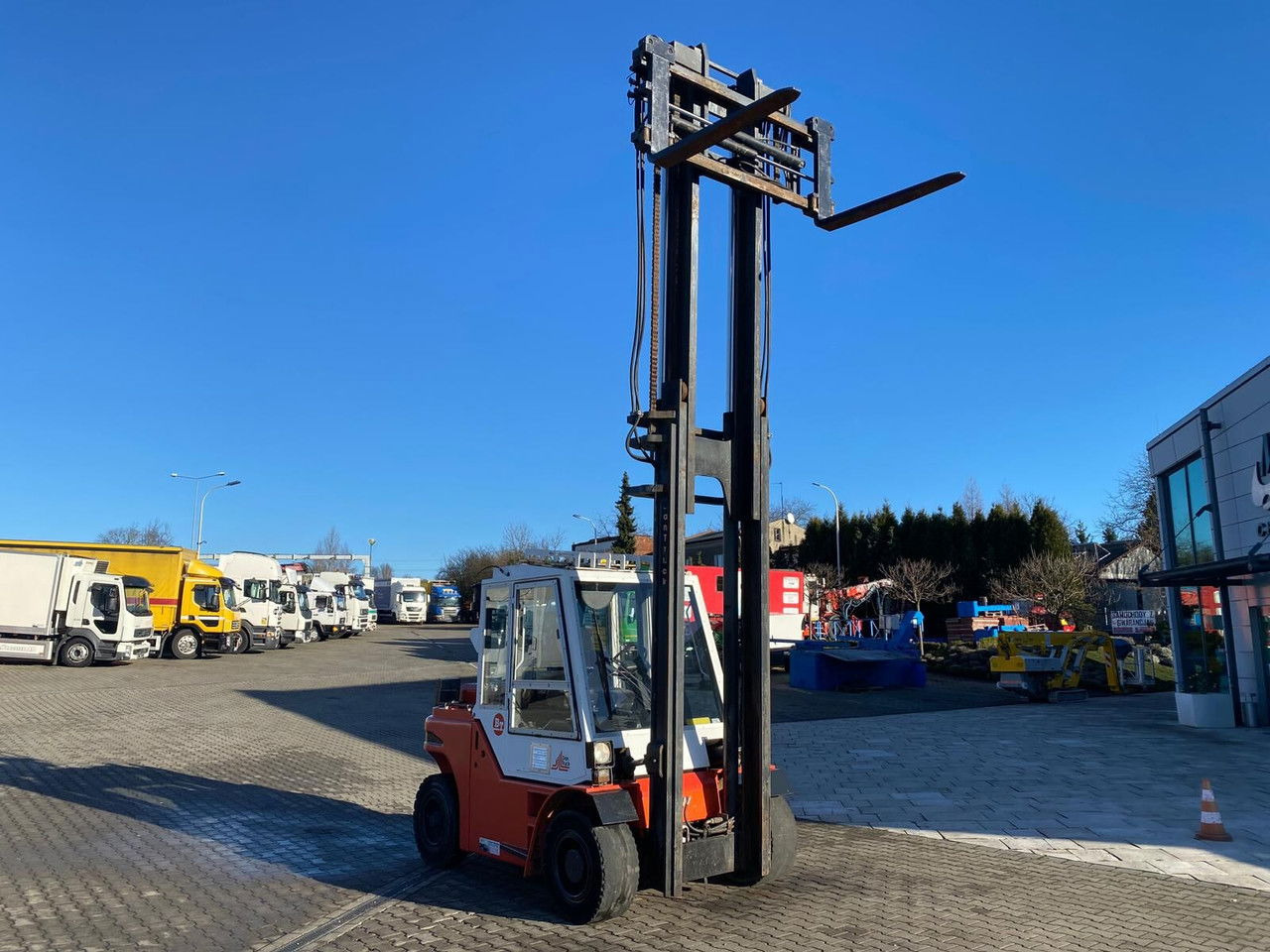 DAN TRUCK Dantruck 6009 - 6T - 1 Owner - Fresh - Duplex 6009 - 6T - 1 Owner - Fresh - Duplex - Carretilla elevadora: foto 1 DAN TRUCK Dantruck 6009 - 6T - 1 Owner - Fresh - Duplex 6009 - 6T - 1 Owner - Fresh - Duplex - Carretilla elevadora: foto 1
