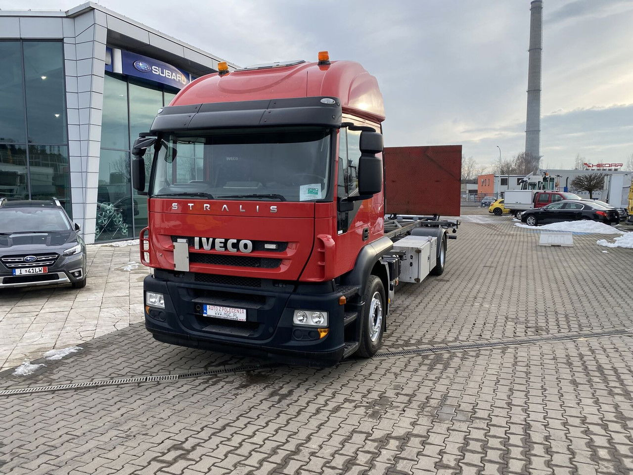 Iveco Stralis 360 AT 190 / Euro 5 / NEW Service / Long Frame Iveco Stralis 360 AT 190 / Euro 5 / NEW Service / Long Frame - Camión chasis: foto 3 Iveco Stralis 360 AT 190 / Euro 5 / NEW Service / Long Frame Iveco Stralis 360 AT 190 / Euro 5 / NEW Service / Long Frame - Camión chasis: foto 3