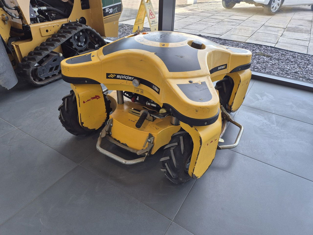 MINI Mini Spider II - Cortacésped: foto 3 MINI Mini Spider II - Cortacésped: foto 3