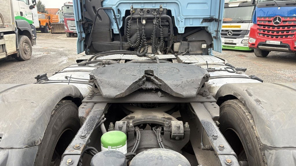 MAN TGX 18.500 4X2 BLS tractor unit - tipp. hydr. - retarder - Cabeza tractora: foto 4 MAN TGX 18.500 4X2 BLS tractor unit - tipp. hydr. - retarder - Cabeza tractora: foto 4