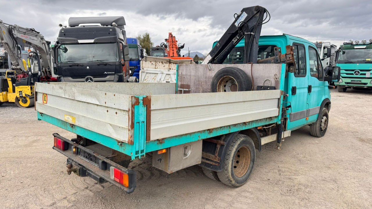 Iveco Daily 65 C15 stake body - Hiab 045-3 - 7.5M - Furgoneta caja abierta, Furgoneta combi: foto 3 Iveco Daily 65 C15 stake body - Hiab 045-3 - 7.5M - Furgoneta caja abierta, Furgoneta combi: foto 3