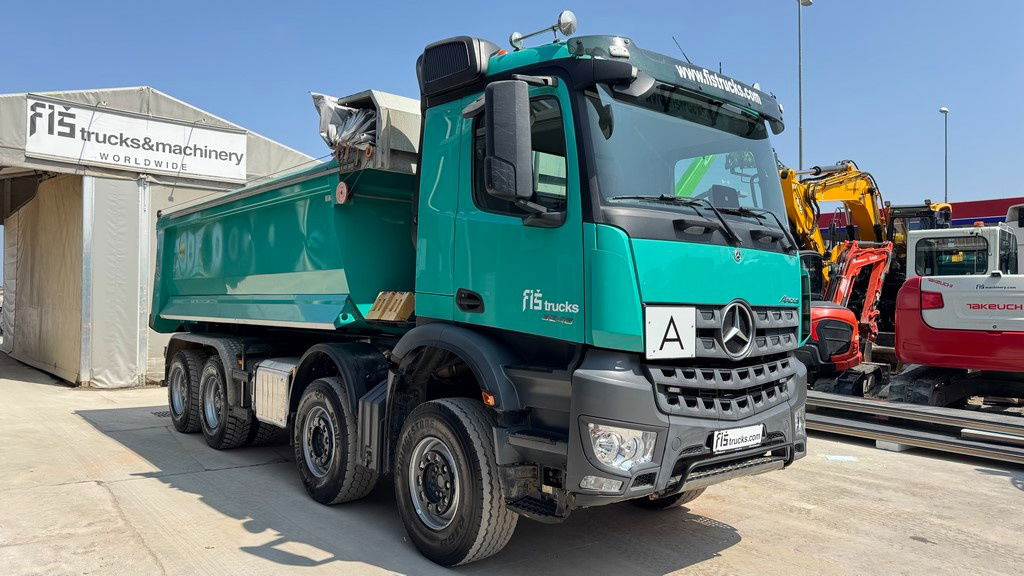 Mercedes-Benz Arocs 3248 8X4 mulda tipper - electric taurpaulin - Camión volquete: foto 3 Mercedes-Benz Arocs 3248 8X4 mulda tipper - electric taurpaulin - Camión volquete: foto 3