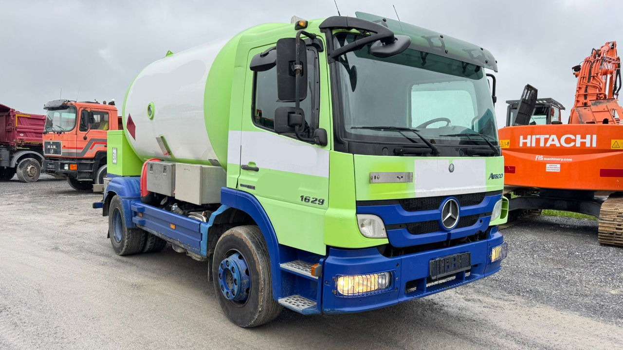 Mercedes-Benz Atego 1529 K 4X2 LPG Omsp Macola P27BN 11.000L - Camión cisterna: foto 3 Mercedes-Benz Atego 1529 K 4X2 LPG Omsp Macola P27BN 11.000L - Camión cisterna: foto 3