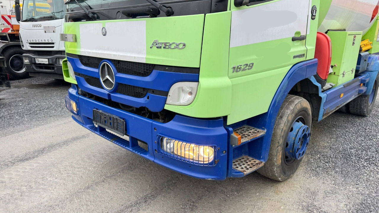 Mercedes-Benz Atego 1529 K 4X2 LPG Omsp Macola P27BN 11.000L - Camión cisterna: foto 2 Mercedes-Benz Atego 1529 K 4X2 LPG Omsp Macola P27BN 11.000L - Camión cisterna: foto 2