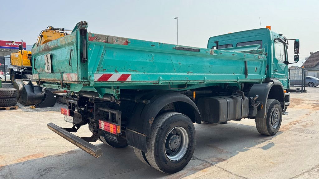 Mercedes-Benz Axor 1829 K 4x4 meiller tipper - Spring - Camión volquete: foto 4 Mercedes-Benz Axor 1829 K 4x4 meiller tipper - Spring - Camión volquete: foto 4