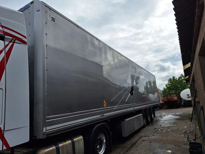 Lecitrailer 3E20 - Semirremolque caja cerrada: foto 1 Lecitrailer 3E20 - Semirremolque caja cerrada: foto 1