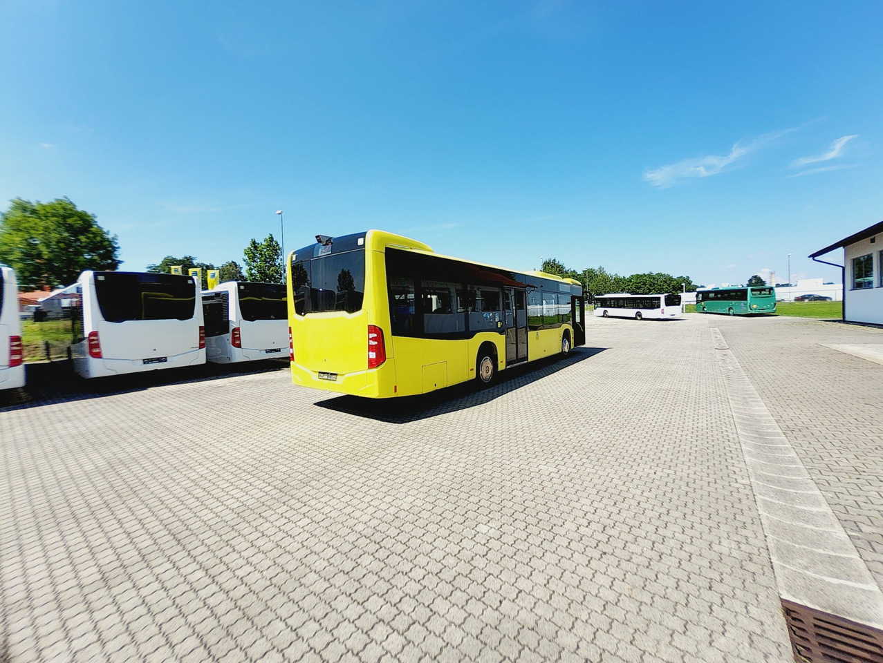 Mercedes Benz O 530 Citaro 354 PS / Klima / Doppelglas / Euro 6 - Autobús urbano: foto 4 Mercedes Benz O 530 Citaro 354 PS / Klima / Doppelglas / Euro 6 - Autobús urbano: foto 4