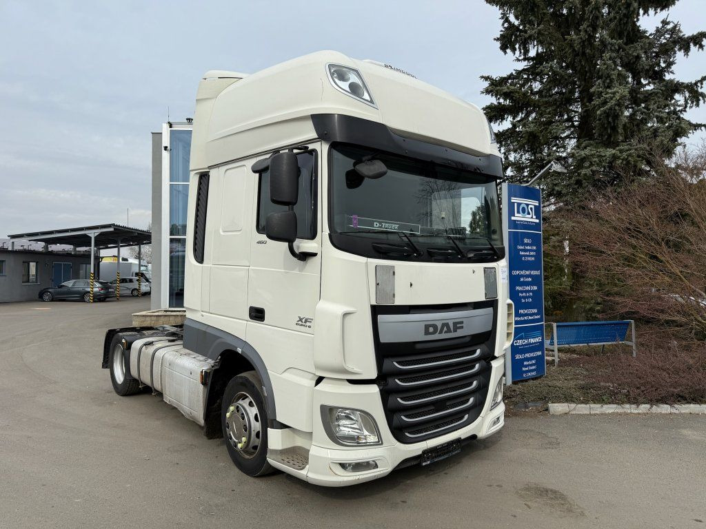 DAF XF460 EURO 6 MEGA/lowdeck - Cabeza tractora: foto 2 DAF XF460 EURO 6 MEGA/lowdeck - Cabeza tractora: foto 2