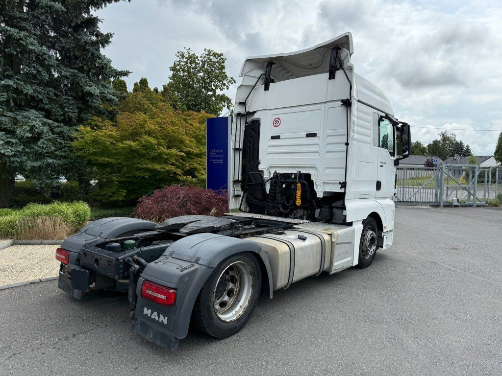 MAN TGX18.460 EURO 6 MEGA/lowdeck - Cabeza tractora: foto 4 MAN TGX18.460 EURO 6 MEGA/lowdeck - Cabeza tractora: foto 4