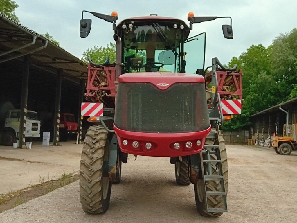 HARDI EVRARD Alpha Evo AH14 - Pulverizador autopropulsado: foto 5 HARDI EVRARD Alpha Evo AH14 - Pulverizador autopropulsado: foto 5