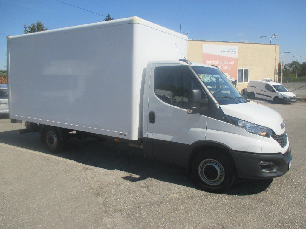Iveco Daily 35S16 - Furgón: foto 2 Iveco Daily 35S16 - Furgón: foto 2